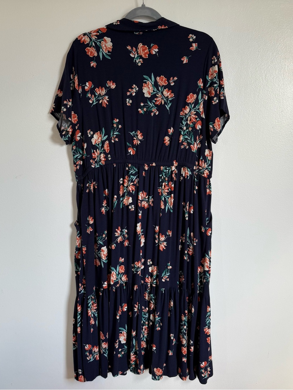 torrid Navy Floral Midi Dress with Coral & Cream Blooms - Picture 2 of 4